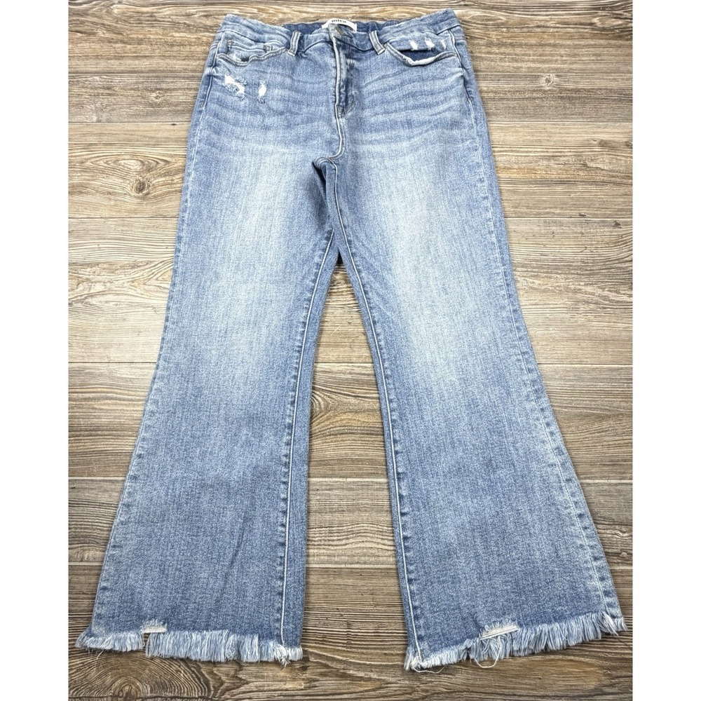 Mica Jeans High Rise Crop Flare Raw Hem Distressed Stretch Women's 32 FITS 34x27